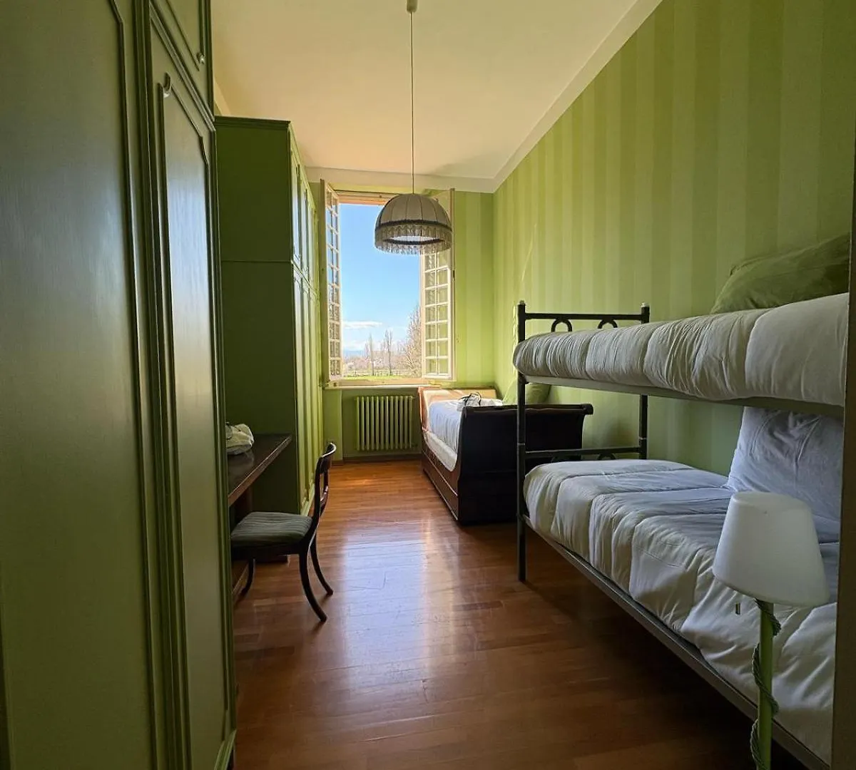 Dimora Pani E Tulipani Hotel Modena 0*,  Italy